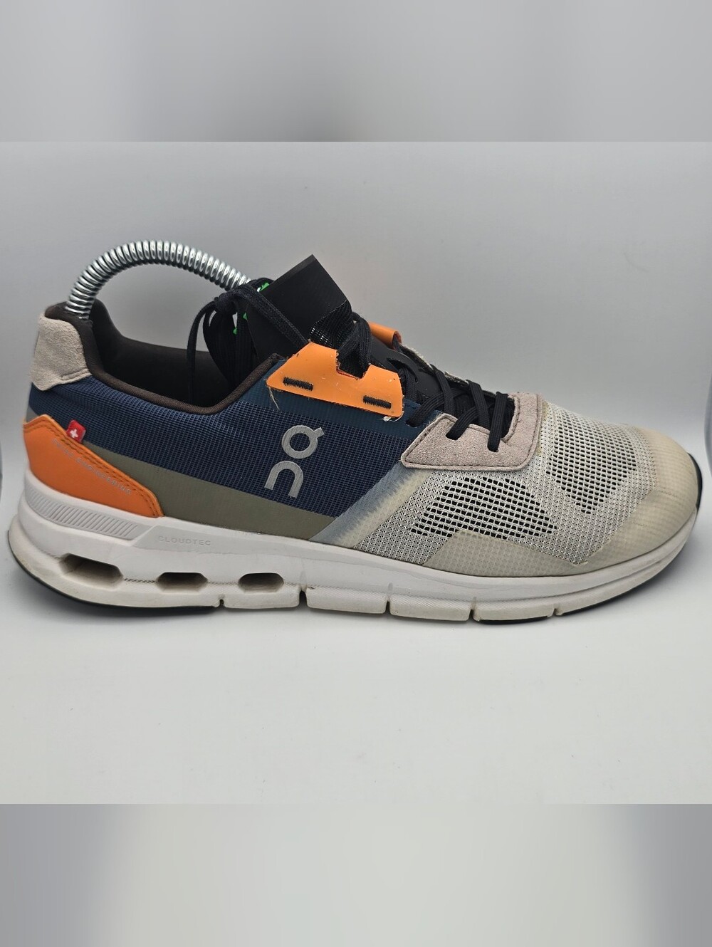 On Cloud Running Shoe - Beige, Navy & Orange